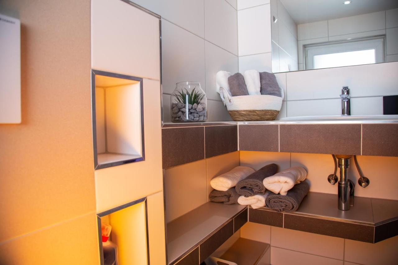 Winetime - Modern - Fuer 6 - Boxspringbetten - Zentral Bellheim Exterior foto